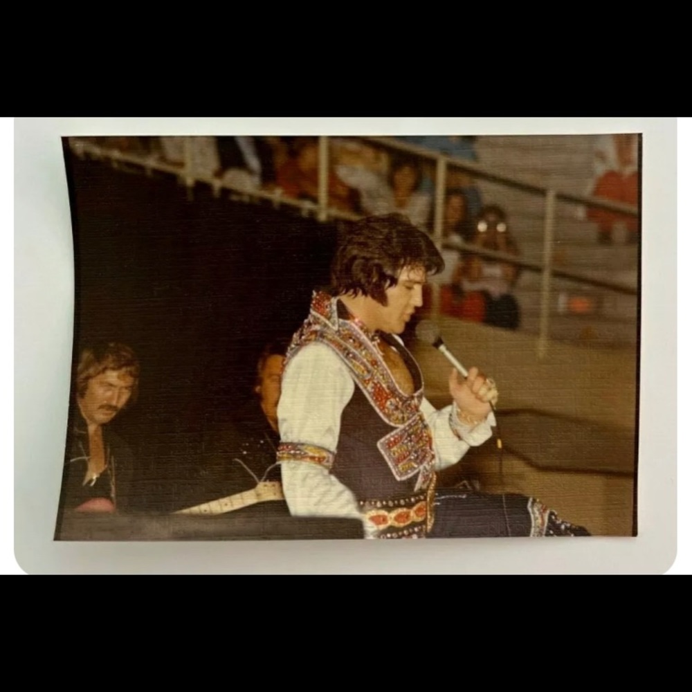 ELVIS PRESLEY ORIGINAL VINTAGE PHOTOGRAPH UNIONDALE NY JULY 19 1975
